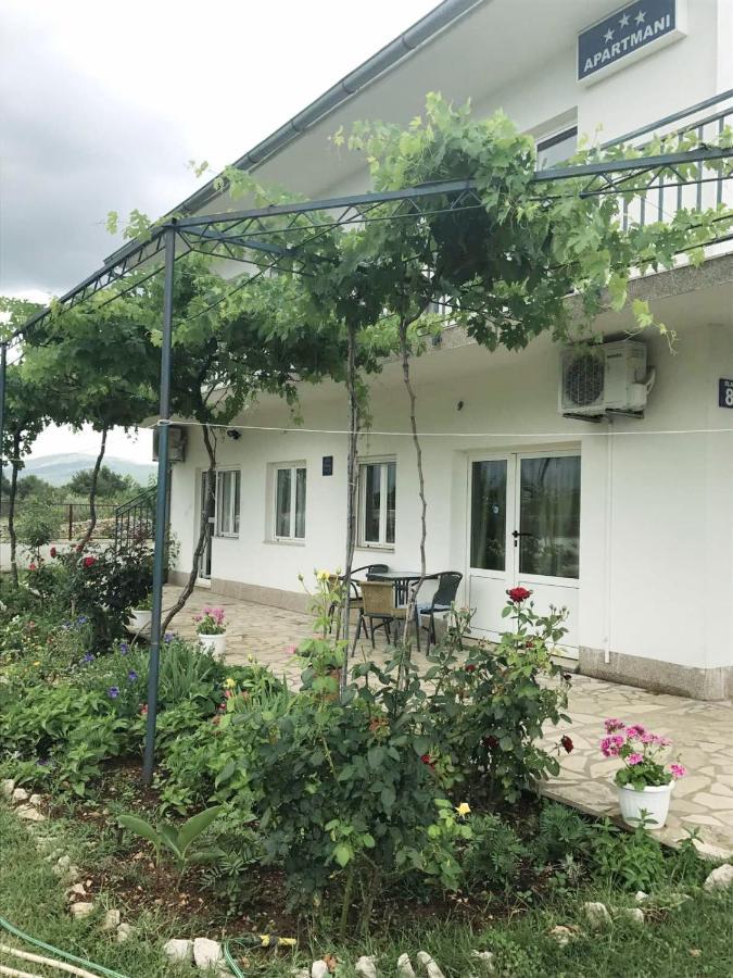 Apartments Nena Lozovac Luaran gambar
