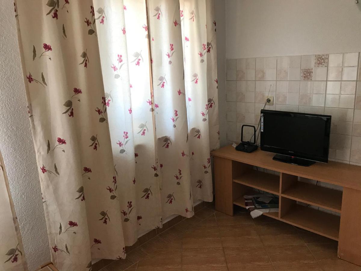 Apartments Nena Lozovac Luaran gambar